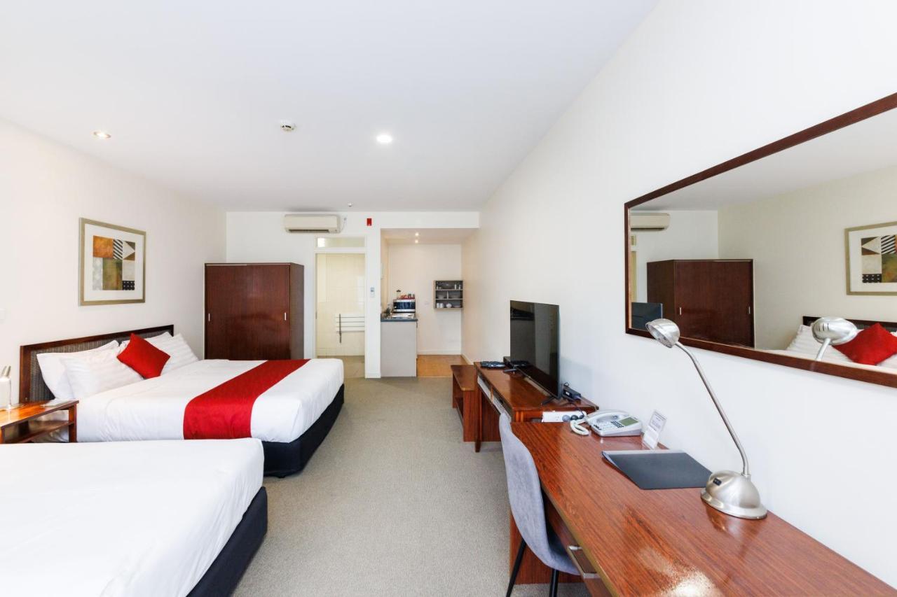 Fitzherbert Regency Motor Lodge 파머스턴노스 외부 사진