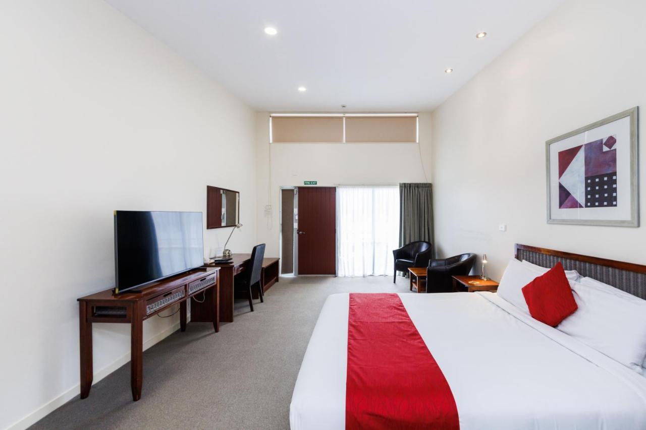 Fitzherbert Regency Motor Lodge 파머스턴노스 외부 사진