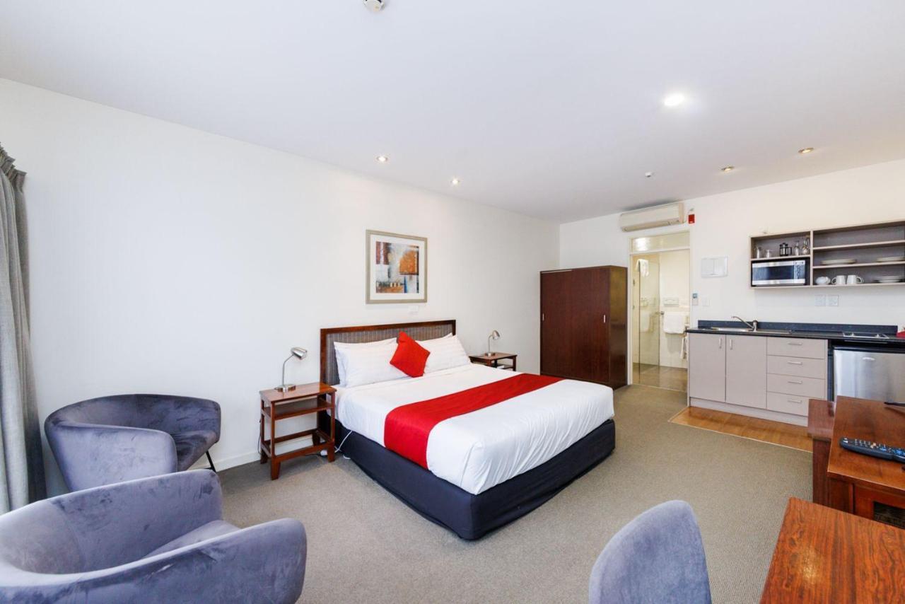 Fitzherbert Regency Motor Lodge 파머스턴노스 외부 사진